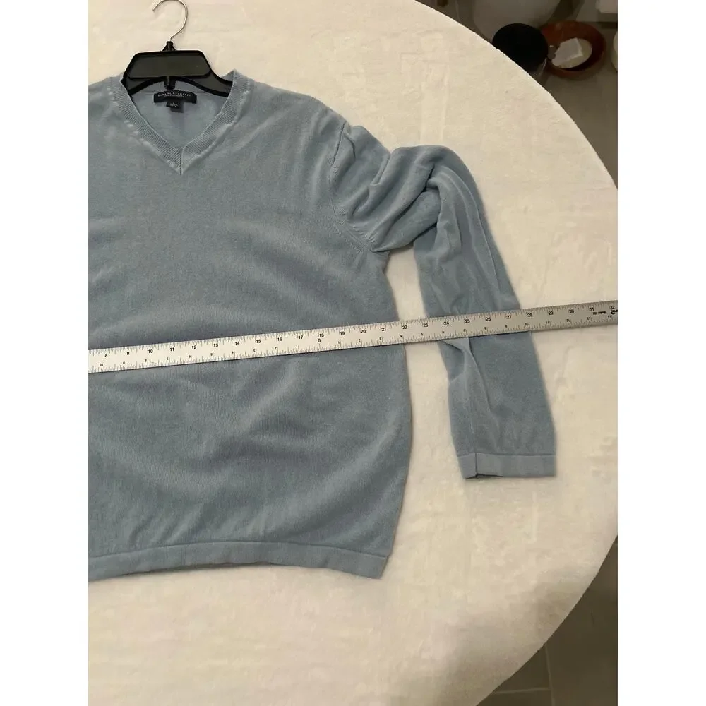 Banana Republic Men's Large Silk Cashmere V Neck Sweater Light Blue Great Condit